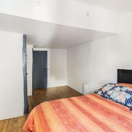 Maison Atypique Dans Circulade Bram Bagian luar foto