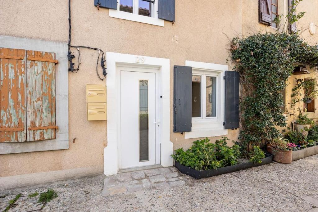 Maison Atypique Dans Circulade Bram Bagian luar foto